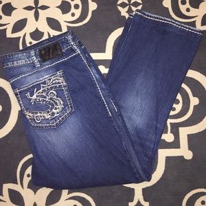 Silver Jeans • Aiko Bootcut • Size 18 • Length 33