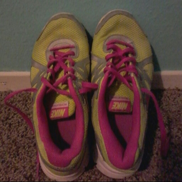 Nike shoes good conditions