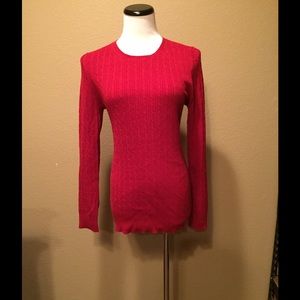 Gap sweater