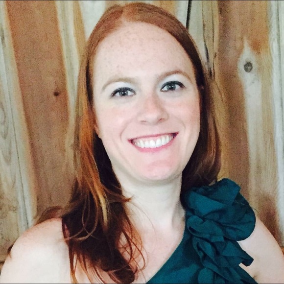 Meet your Posher, Amy - Picture 1 of 1