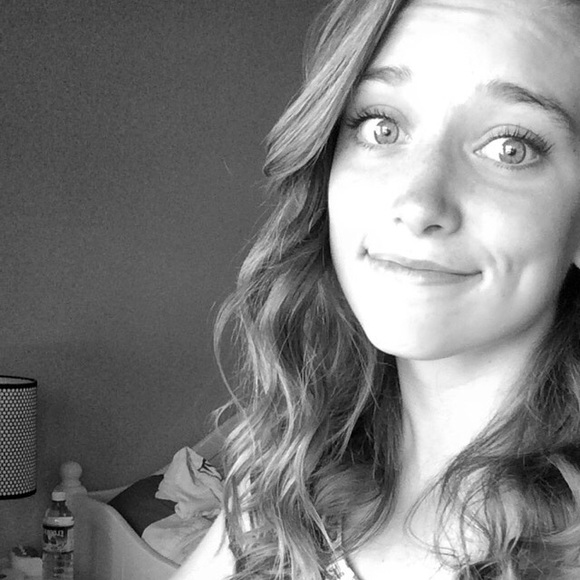 Meet your Posher, Cheyanne