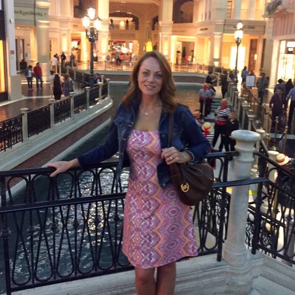 Meet your Posher, Sally - Picture 1 of 1