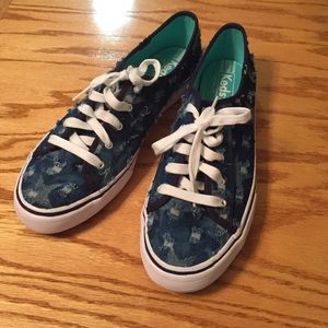 NWOT Sz 9.5 Keds sneakers