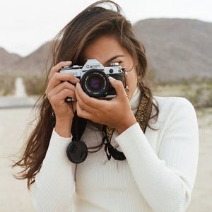 Meet your Posher, Lara