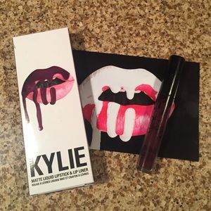 KOURT K Kylie Lip Kit