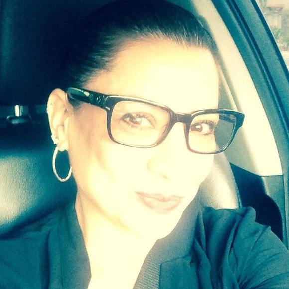 Meet your Posher, Lori