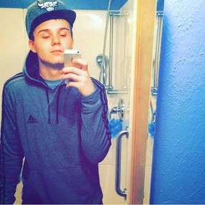 Meet your Posher, Cory