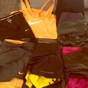 NIKE DRI FIT/pro BUNDLE WOMANS MEDIUM