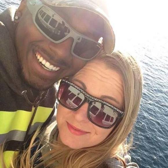 Meet your Posher, Nicole - Picture 1 of 1