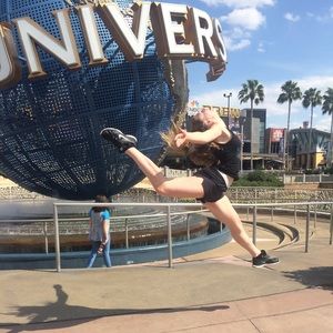 Meet your Posher, Brittney