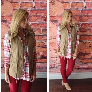 NWOT Khaki Cargo Vest