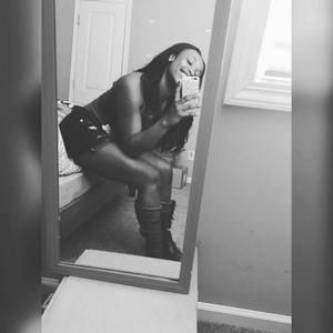 Meet your Posher, Ayanna