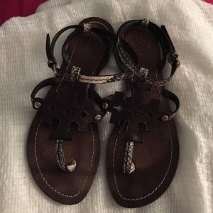 Chandler flat sandals (airless snake print)