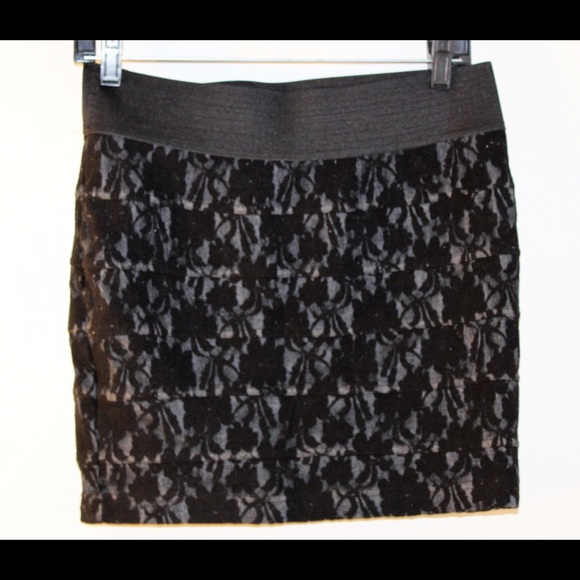 Black Flowers Lace Skirt