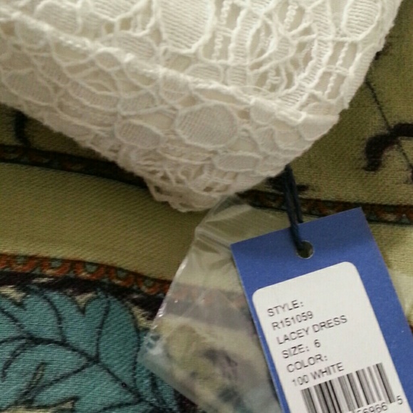 Rebecca Minkoff Dress- White Lacey Saturday Dress - Picture 4 of 4
