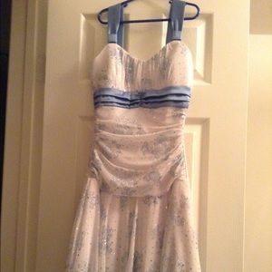 Banquet dress