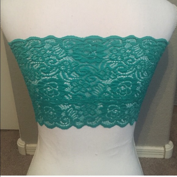 Retail Bandeau💙 - Picture 2 of 3