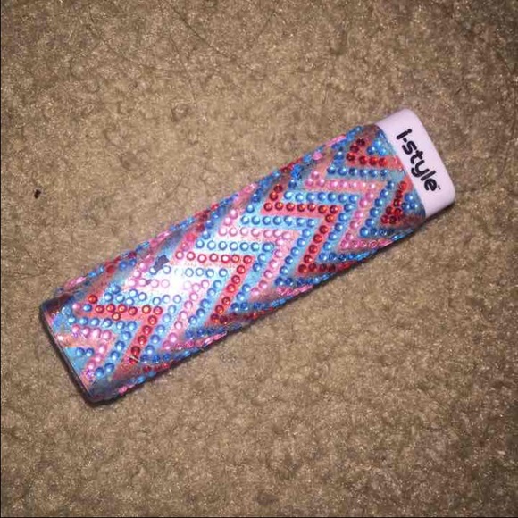 Portable charger - Picture 1 of 2