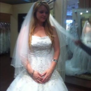 Wedding dress