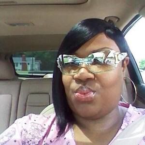 Meet your Posher, Darnette