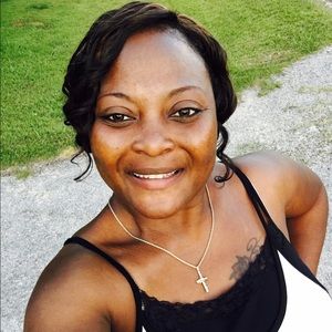 Meet your Posher, Shirley