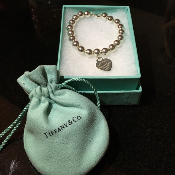Tiffany Charm bracelet. Heart Tag BD Bracelet