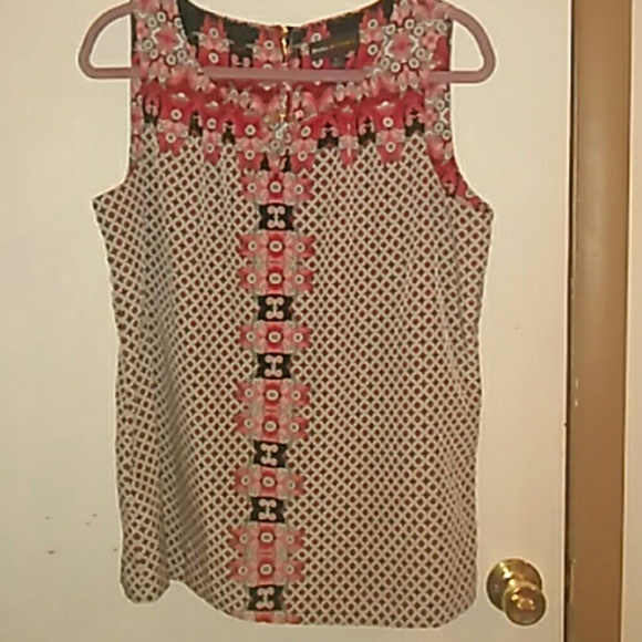 Sleeveless top