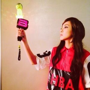 Meet your Posher, Mae