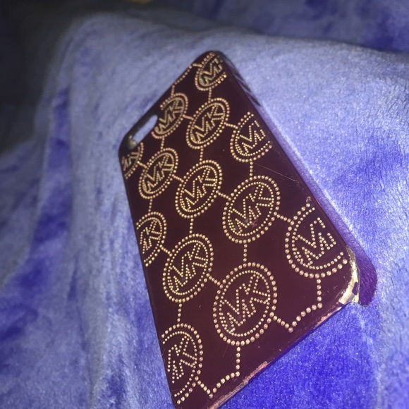 Magenta Michael Kors Mirrored iPhone 5/5s Case