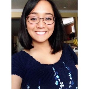 Meet your Posher, April joy