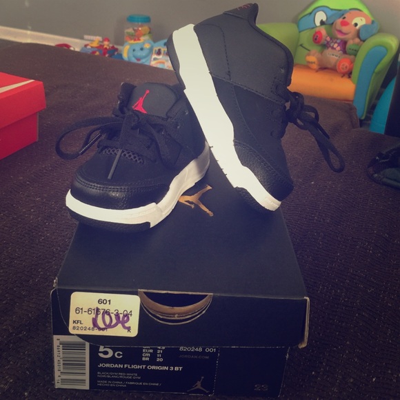 Final Day Sale 🎉Jordan Flight Origin 3 BT