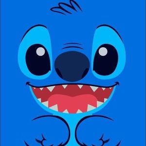 Meet your Posher, Larissa