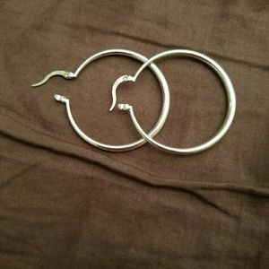 🌠NIB Genuine Silver Stamped Hoops Earrings🌠