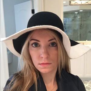 Meet your Posher, Tessa