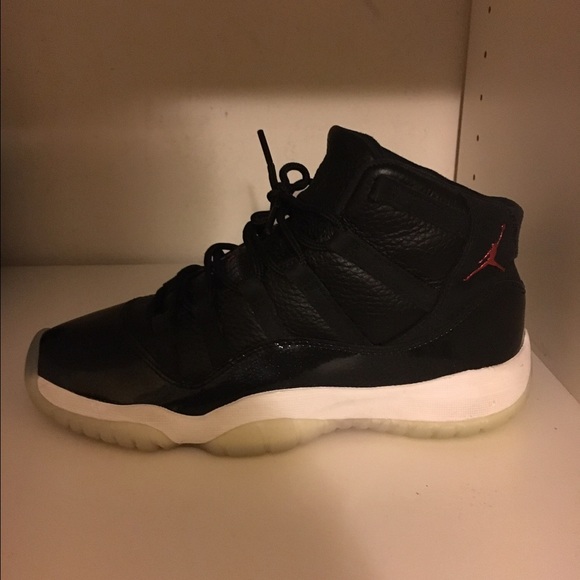 Jordan 11 "72-10"