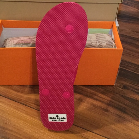 KATE SPADE FLIP FLOPS💖 - Picture 2 of 3