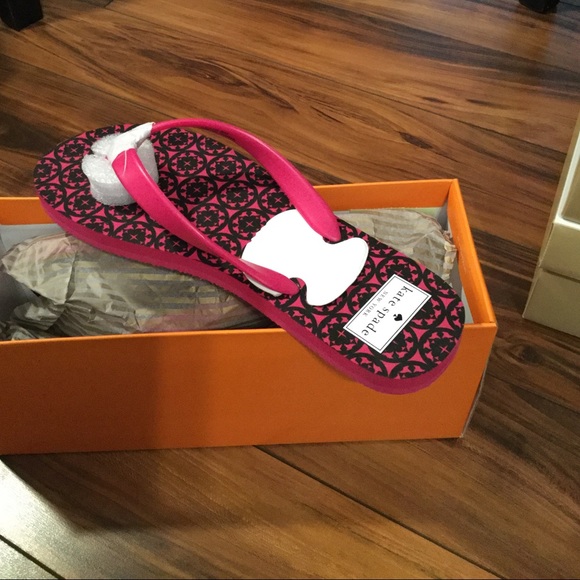 KATE SPADE FLIP FLOPS💖 - Picture 3 of 3