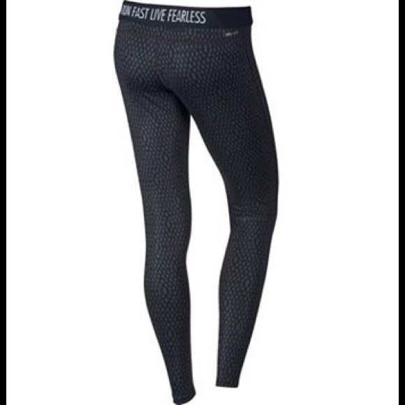 LAST‼️ NIKE Relay Dri-FIT Print Running Legging - Picture 3 of 3
