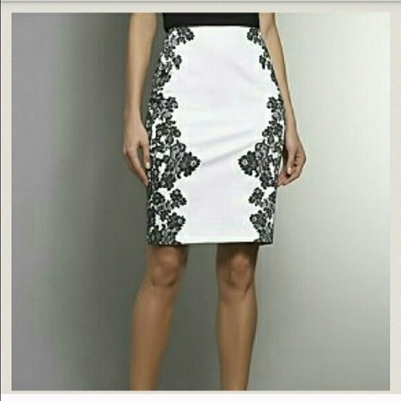 New York & Company Side Laced Print Pencil Skirt