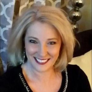 Meet your Posher, Sheila