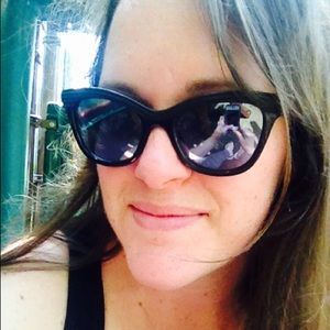 Meet your Posher, Lisa