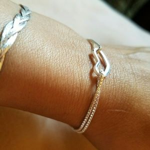 🎀NIB Genuine Sterling Silver Heart Bracelet🎀