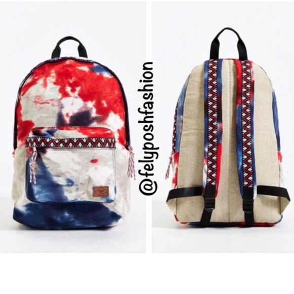 Urban Outfitters | Bags | Urban Outfitters Spurling Lakes  display picture 1