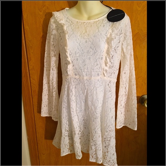 Boho Style Harlowe & Graham Lace Dress - Picture 2 of 3