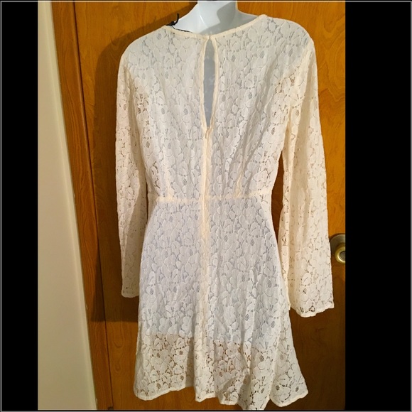 Boho Style Harlowe & Graham Lace Dress - Picture 3 of 3