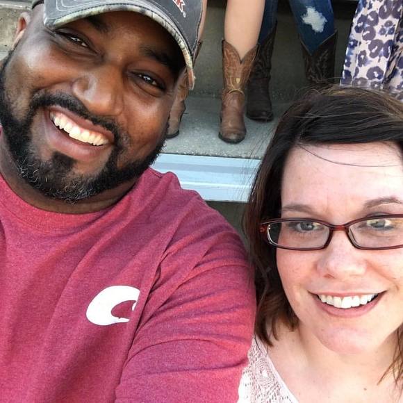 Meet your Posher, Stephanie - Picture 1 of 1