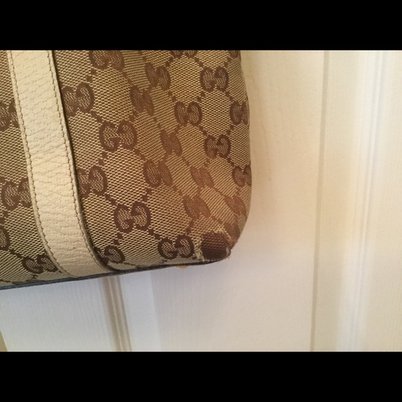 ❌SOLD❌ Abbey Gucci purse👜 - Picture 4 of 4