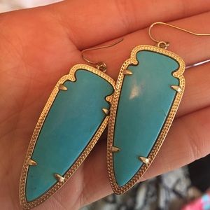 Authentic Turquoise Kendra Scott Skylar earrings