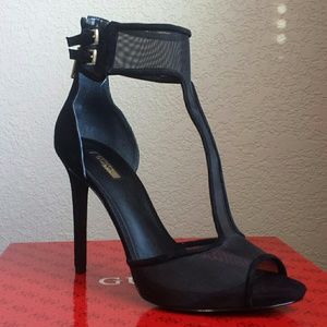 NIB! GUESS Open Sides Dressy Heels