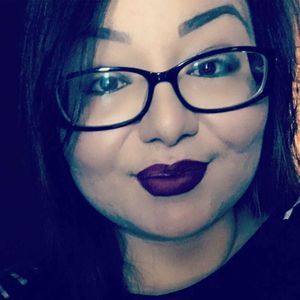 Meet your Posher, Juanita